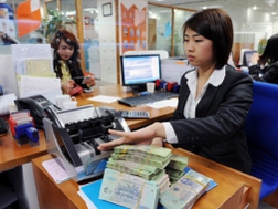 Bỏ trần lãi suất dài hạn: Bài test thanh khoản 