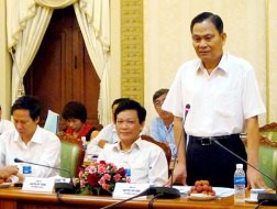 Bộ trưởng Bộ Nội vụ Nguyễn Thái Bình phát biểu tại buổi làm việc với UBND TP HCM.
