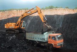 Mất hàng trăm tỷ vì than tồn kho