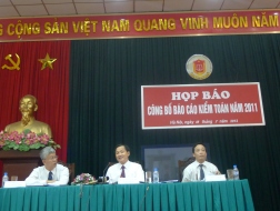 11/21 Tập đoàn, TCT nhà nước chiếm dụng vốn lớn