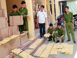 Trứng siêu rẻ 500 đồng/quả từ Trung Quốc: Đâu là sự thật?