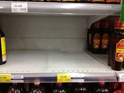 Hiện tượng "lạ": Siêu thị... hết hàng