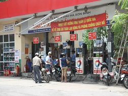 Thuế nhập khẩu tăng, xăng dầu lại lỗ