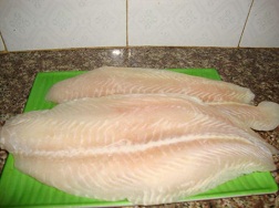 Thuế chống bán phá giá cá tra đã tăng 65%: Có nên bỏ thị trường Mỹ?