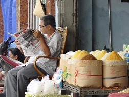 Đường nội đang bị thất thế trước đường nhập lậu