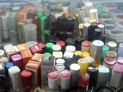 Philippines cảnh báo son môi Trung Quốc chứa hóa chất độc hại