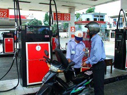Truy thu 500 tỷ đồng thuế xăng dầu: Đừng tạo tiền lệ xấu cho doanh nghiệp