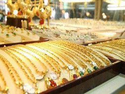 Thị trường vàng nữ trang vào “ngõ cụt”