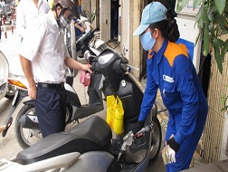 Xăng muốn như điện: Tăng giá 5% không xin phép?