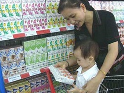 Nhiều biện pháp ngăn đà tăng giá sữa