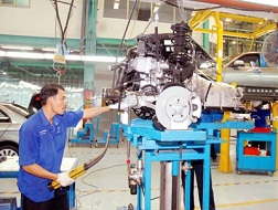 Sản xuất ô tô tại TPHCM