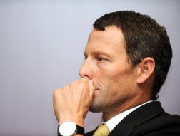 Lance Armstrong kiếm được hơn 218 triệu USD