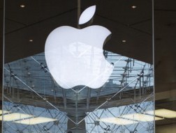 Sóng gió lại đến với Apple