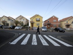 Chính sách phá giá đồng yên bắt đầu có tác dụng phụ