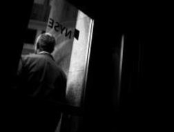 "Bóng đen" 16.000 tỷ USD quay trở lại