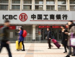 Những cuộc tháo chạy tỷ đô khỏi các ngân hàng Trung Quốc