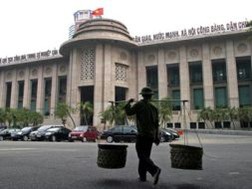 Bloomberg: Việt Nam có ít khả năng tiếp tục hạ lãi suất trong năm nay