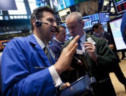 Phố Wall tăng điểm sau số liệu GDP và thất nghiệp