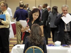 Mỹ: Số đơn xin trợ cấp thất nghiệp giảm ít hơn dự báo