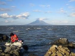 “Dìm” kênh đào Panama