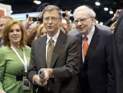 Buffett quyên góp 2 tỷ USD cho quỹ của Bill Gates