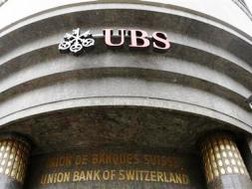 UBS lấy lại ngôi vương 