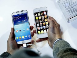 Thời tàn của smartphone cao cấp