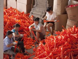 PMI Trung Quốc bất ngờ tăng