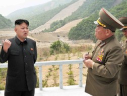 Nhà lãnh đạo Kim Jong-un tới thị sát công trường xây dựng khu nghỉ dưỡng trượt tuyết đèo Masik