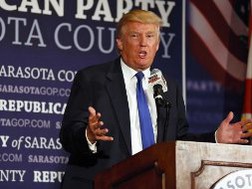 Donald Trump bị kiện