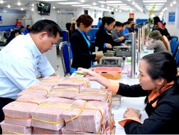 Tăng lãi suất kỳ hạn dài là để cơ cấu lại nguồn vốn
