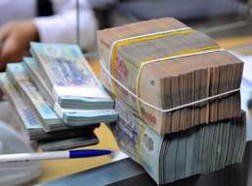 Hạ lãi suất cho vay về 15%: Đâu là sự thật?