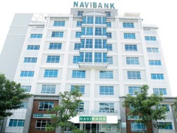 Ngân hàng nhỏ nỗ lực tự tái cơ cấu