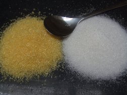 Ngành đường tăng thuế nhập để khuyến khích dùng hàng trong nước