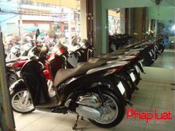 Vào lò "lột xác" SH thanh lý giá bèo thành xe xịn