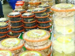 Hà Nội: Phát hiện sản phẩm ô mai không đạt chuẩn tại số 3 hàng Giầy