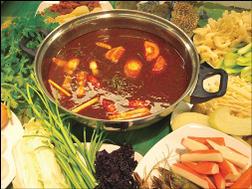Sản xuất gia vị lẩu Thái, bò kho không đảm bảo vệ sinh