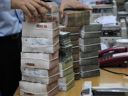 Ngân hàng vẫn mua ròng ngoại tệ từ khách hàng