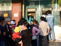 Ngân hàng giải quyết sự cố ATM trong ngày tết