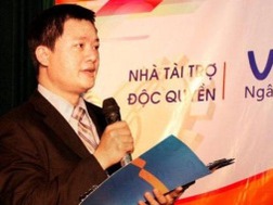 Ngày 31/1/2013, Hội đồng Quản trị Ngân hàng Quốc tế (VIB) có quyết định bổ nhiệm ông Lê Quang Trung, từ vị trí Phó tổng giám đốc, Giám đốc khối nguồn vốn và ngoại hối lên nắm quyền Tổng giám đốc.