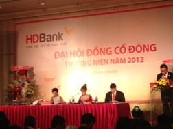 [Trực tiếp] ĐHCĐ: HDBank sẽ mua lại 100% vốn của một công ty tài chính tiêu dùng