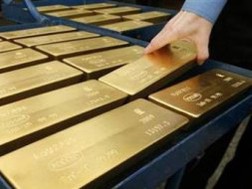 Giá vàng tiếp tục giảm mạnh trước phiên họp của Fed