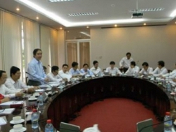Thống đốc NHNN Nguyễn Văn Bình phát biểu tại buổi làm việc