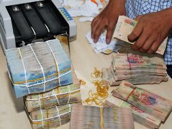 Nguy cơ nợ xấu cao, ngân hàng siết dịch vụ cho vay tiêu dùng qua thẻ