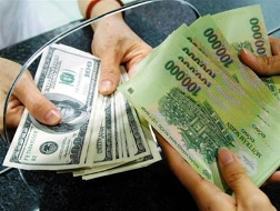 Giá USD ngân hàng bất ngờ tăng đồng loạt