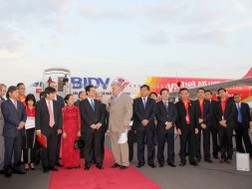 Thủ tướng dự lễ đón nhận tàu bay Sharklet của VietJetAir tại Pháp