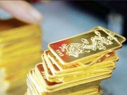 Đầu tuần: Giá vàng giảm nhẹ, USD ngân hàng ổn định