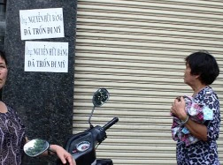 Phú Yên: Người dân vây tiệm vàng vỡ nợ hàng tỉ đồng