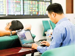 Lịch sự kiện và tin vắn chứng khoán ngày 18/06