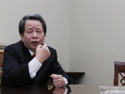 "Doanh nghiệp nhà nước giống như một đứa trẻ được cầm súng"